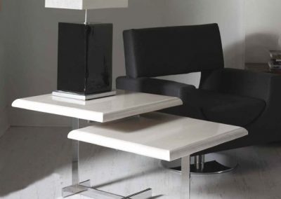 Modernios klasikos svetainės baldai Mon 24