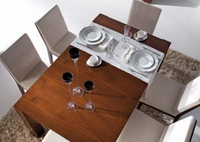 Modernios klasikos svetainės valgomojo baldai Nona 4