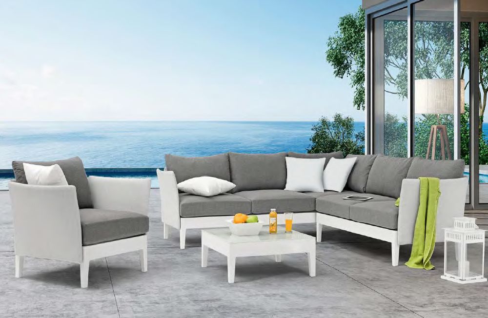 Modernūs lauko baldai Capri