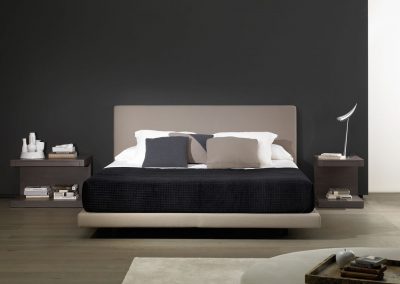 Modernūs miegamojo baldai Verona 1