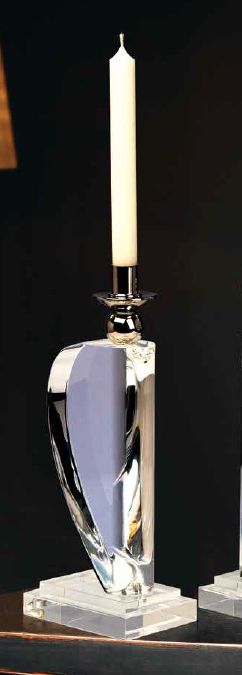 Modernios klasikos žvakidė CAN 74