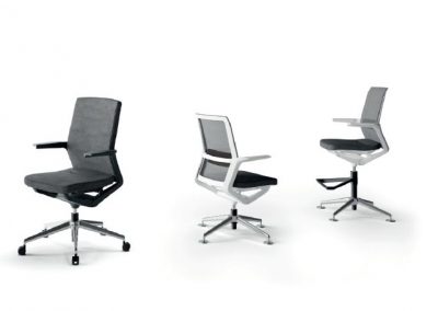 Modernūs darbo kambario baldai kėdės Advance