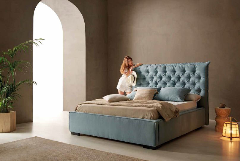 Modernios klasikos miegamojo baldai lova Dafne
