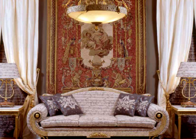 Klasikinio stiliaus sofa Alexandra 1