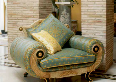 Klasikinio stiliaus sofa Alexandra 5