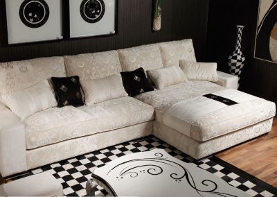 Modernios klasikos minkšti baldai sofa Mod.1666
