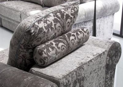 Klasikinio stiliaus sofa Lena 2