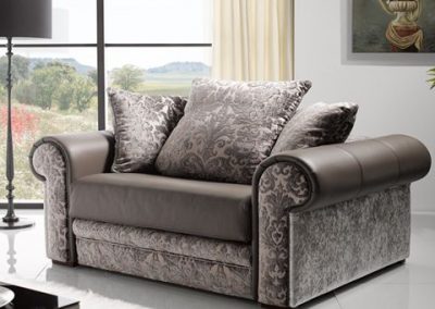 Klasikinio stiliaus sofa Lena