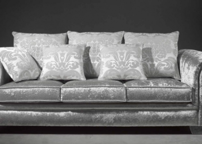 Klasikinio stiliaus sofa Victoria