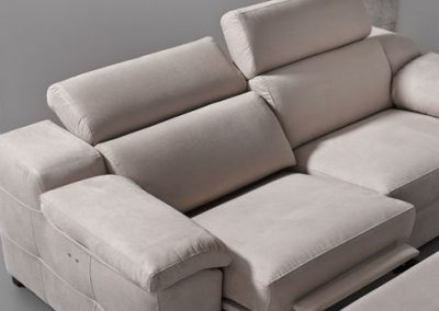 Modernios klasikos sofa Irina 1