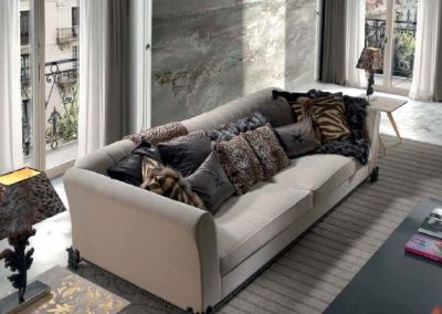 Modernios klasikos sofa Marriott 3