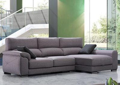 Modernios klasikos sofa Nadia