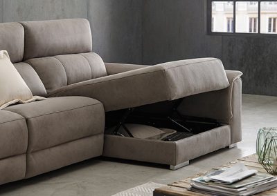 Modernios klasikos sofa Agora 2