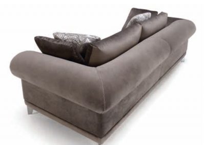 Modernios klasikos sofa Chester 1