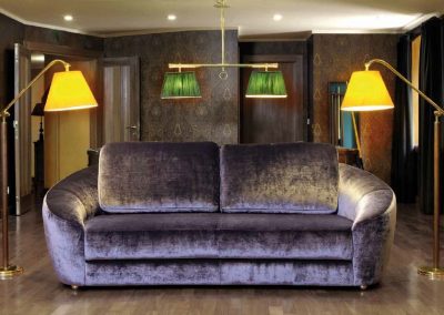 Modernios klasikos sofa Prince 1