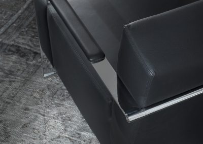 Modernūs minkšti svetainės baldai krėslas Brando 6