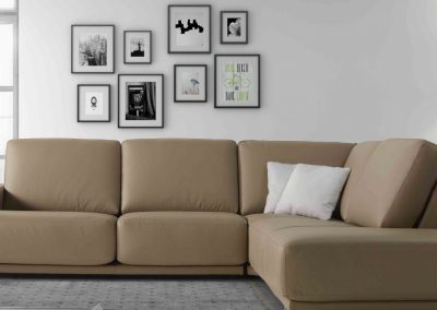 Modernūs minkšti svetainės baldai sofa Byblos