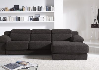 Modernūs minkšti svetainės baldai sofa Dandy