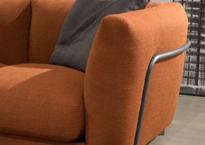 Modernūs minkšti svetainės baldai sofa Form 7
