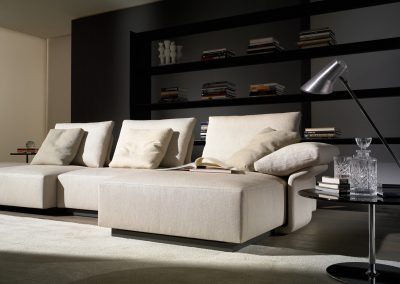 Modernūs minkšti svetainės baldai sofa Longplay 9