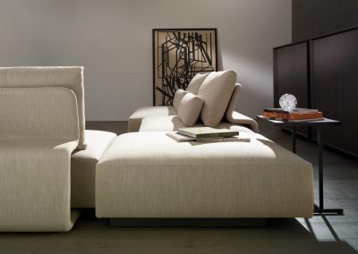 Modernūs minkšti svetainės baldai sofa Longplay 4