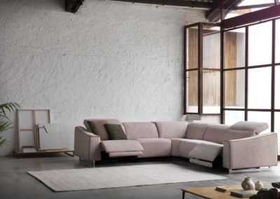 Modernūs minkšti svetainės baldai sofa Lugano 1