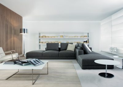 Modernūs minkšti svetainės baldai sofa Master 4