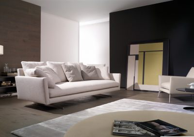 Modernūs minkšti svetainės baldai sofa Memfis 9
