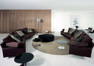 Modernūs minkšti svetainės baldai sofa Urban