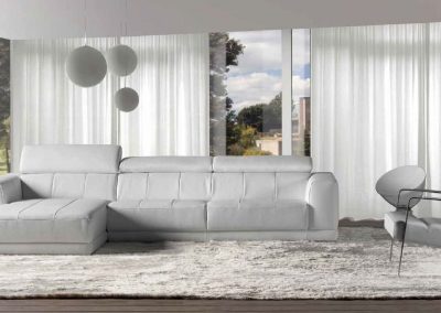Modernūs minkšti svetainės baldai sofa Chantal