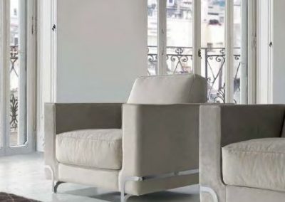 Modernūs minkšti svetainės baldai sofa pufas Oboe 5