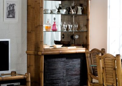 Modernios klasikos valgomojo svetainės baldai Zen 2