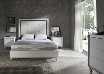 Modernios klasikos miegamojo baldai Alba 1