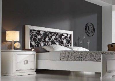 Modernios klasikos miegamojo baldai Mar 19