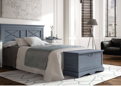 Modernios klasikos miegamojo baldai Mistral