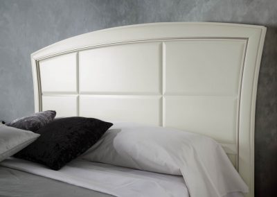 Modernios klasikos miegamojo baldai Olivia 1