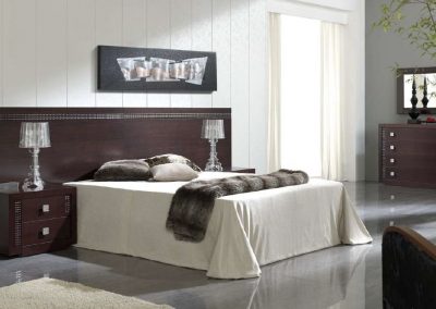 Modernios klasikos miegamojo baldai Syros 32