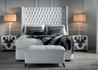 Modernios klasikos miegamojo baldai Troyano