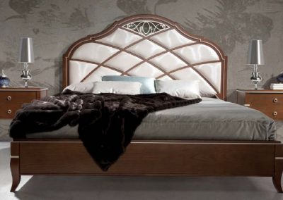 Modernios klasikos miegamojo baldai Valeria Paris 25