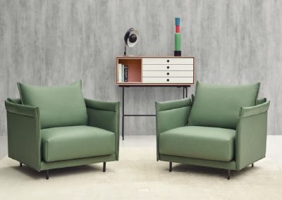 Modernūs minkšti svetainės baldai sofa Senso 1