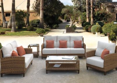 Modernios klasikos lauko baldai sofa Agadir 1