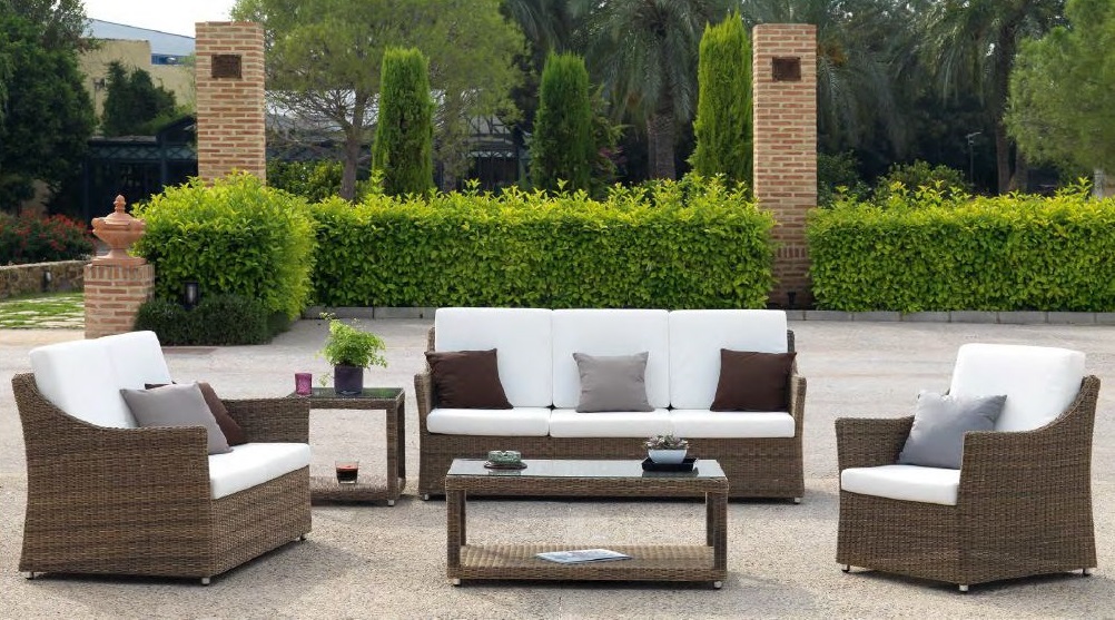 Modernios klasikos lauko baldai sofa Ibiza
