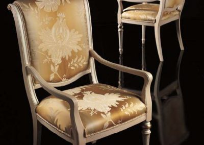 Klasikinė kėdė Mod. 1099