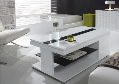 Modernūs svetainės baldai staliukas Cubic 26000