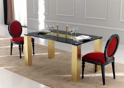 Modernūs valgomojo baldai stalas kėdė Vision