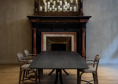 Modernus valgomojo stalas Falcata Indoor