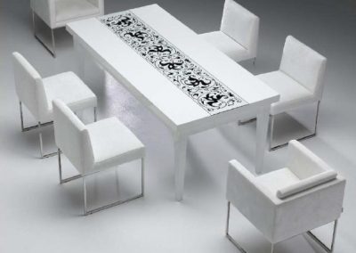 Modernus valgomojo stalas kėdė Ceti 9