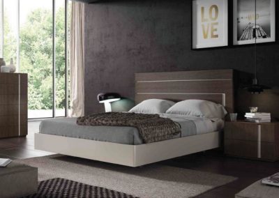 Modernūs miegamojo baldai Dream 05