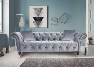 Klasikiniai minkšti svetainės baldai sofa Oxford Silver