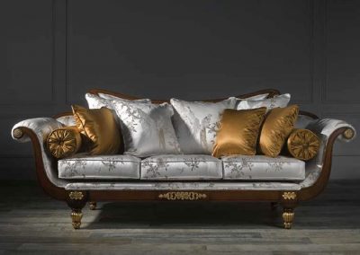 Klasikinio stiliaus sofa Madona 7
